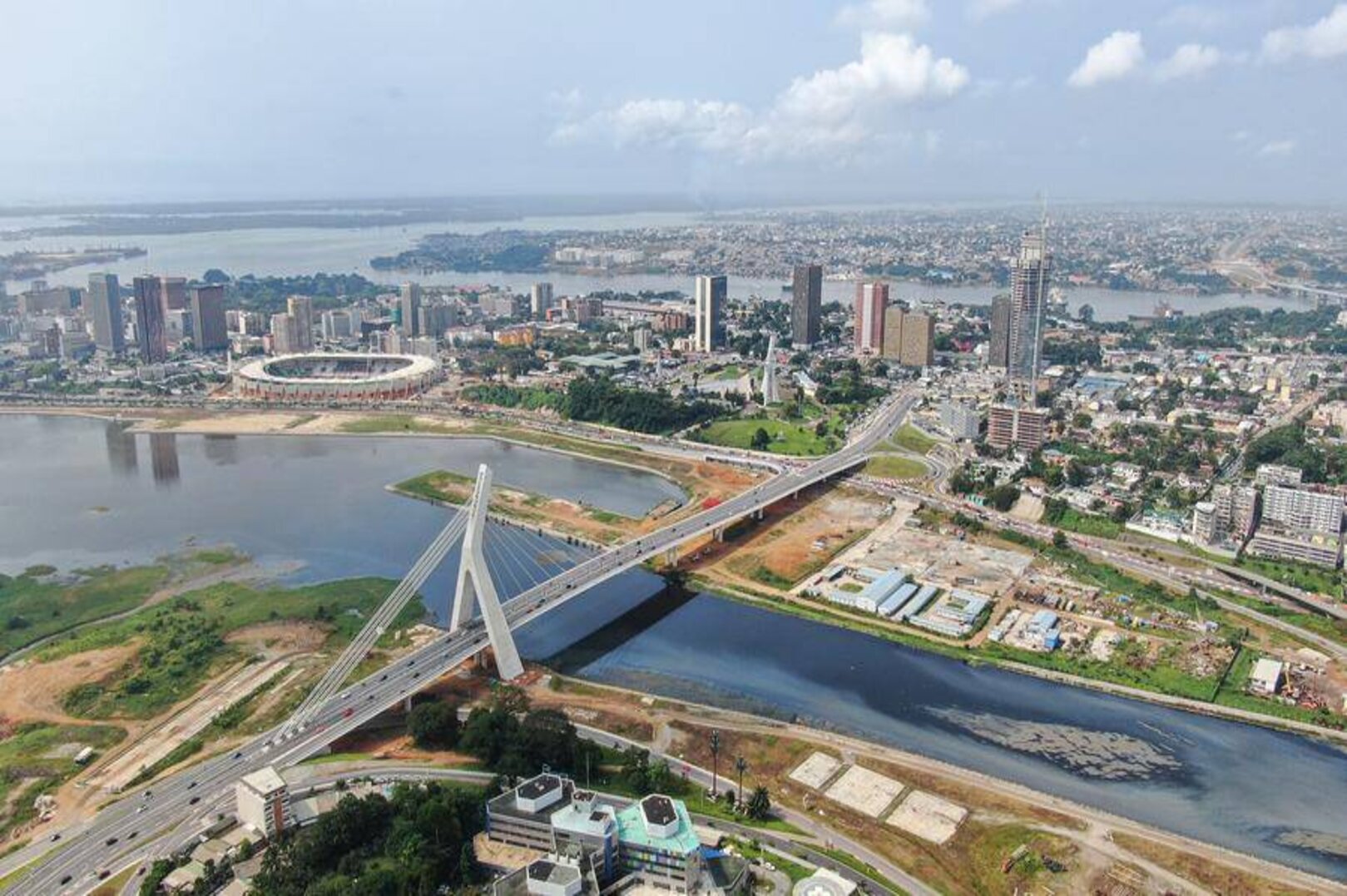 Economic Performance: Fitch Ratings Maintains Côte d'Ivoire's Rating at BB, with a Stable Outlook